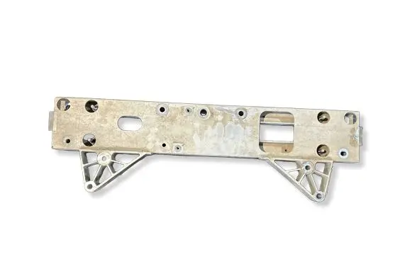 Chrysler Pacifica Sway bar bush bracket, front 68223606AC 92972207