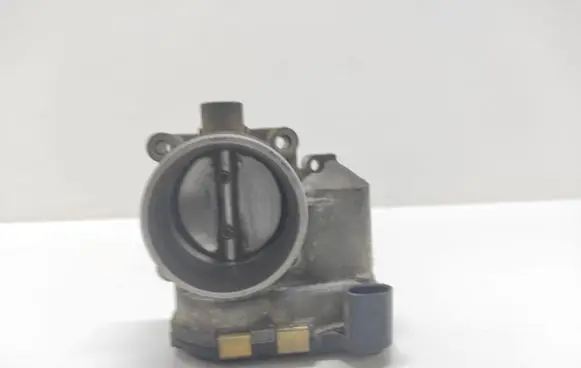 Audi A4 S4 B5 8D Throttle valve 06B133062B 0280750009