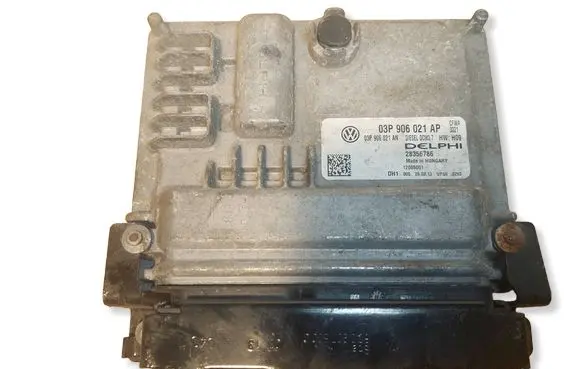 Skoda Fabia Mk2 (5J) Engine control unit/module ECU 03P906021AP 28356786 03P906021AN