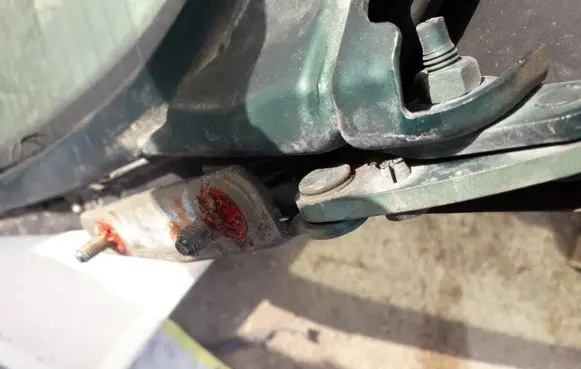 Renault Laguna I Tailgate/trunk/boot hinge