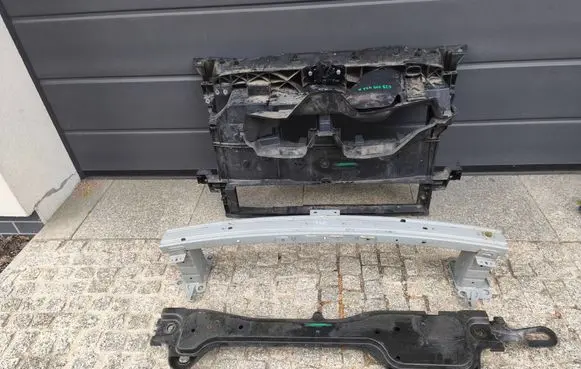 Renault Scenic IV - Grand scenic IV Radiator support slam panel 625007789R 625306410R 802468