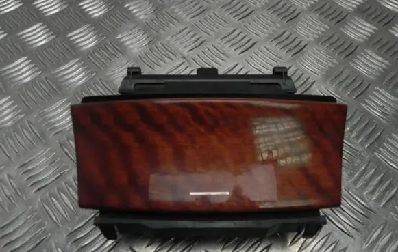 Ashtray (front)