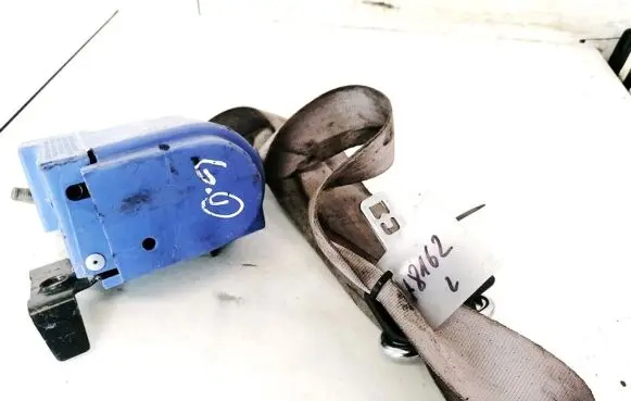 Ford Explorer Rear seatbelt