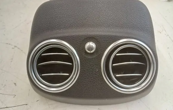 Mercedes-Benz E W213 Rear air vent grill A2138309501