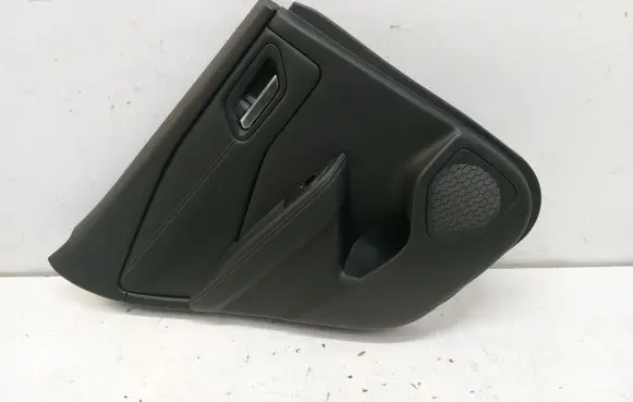 Nissan Qashqai J12 Tailgate/trunk side cover trim 