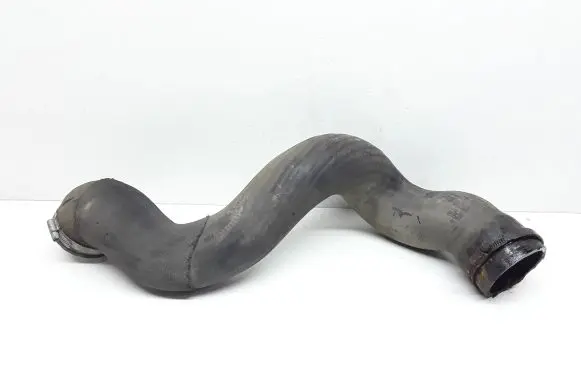 Volvo V70 Intercooler hose/pipe 30792545