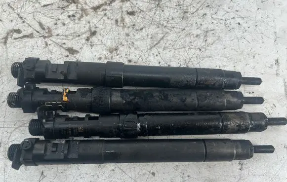 Ford Mondeo MK IV Fuel injectors set 9686191080