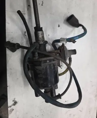 FSO Polonez Spark distributor 
