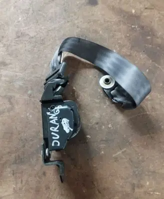 Dodge Durango I Third row seat belt 