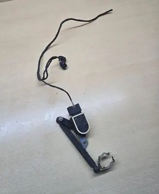 BMW 4 F36 Gran coupe Headlight/headlamp level sensor 6860843 25916010 ABE52150
