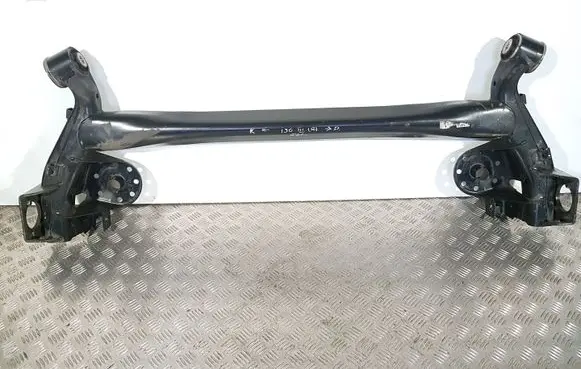 Hyundai i30 Rear subframe 55100F2500