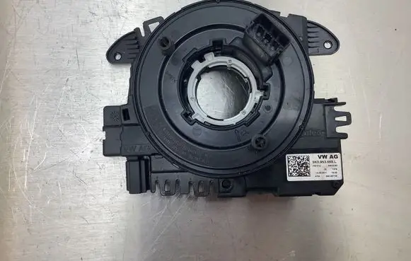 Volkswagen Touran II Airbag slip ring squib (SRS ring) 5K0953569L 14052011 280307DE