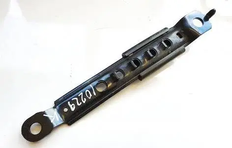 Toyota Yaris Seat belt adjustment rail f7564