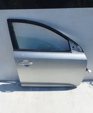 KIA Ceed Front door