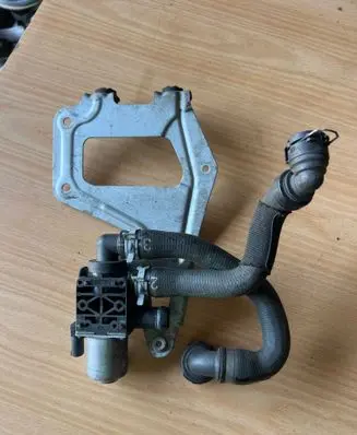 BMW 5 G30 G31 G38 Electric auxiliary coolant/water pump 9890553 9037610