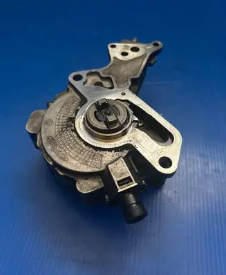 Seat Leon (1P) Tandem pump 038145209H