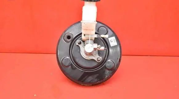 SsangYong Tivoli Brake booster