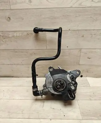 Audi A4 S4 B7 8E 8H Vacuum pump 03G145209