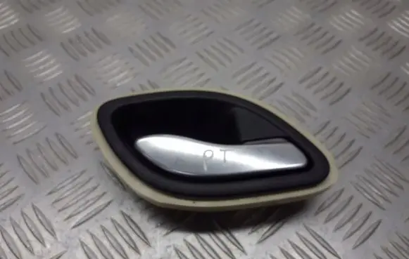 Renault Espace IV Rear door interior handle trim 8200000724