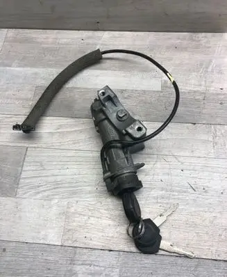 Ford Galaxy Ignition lock 4B0905851B