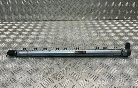 BMW 5 GT F07 Fuel main line pipe 7800124