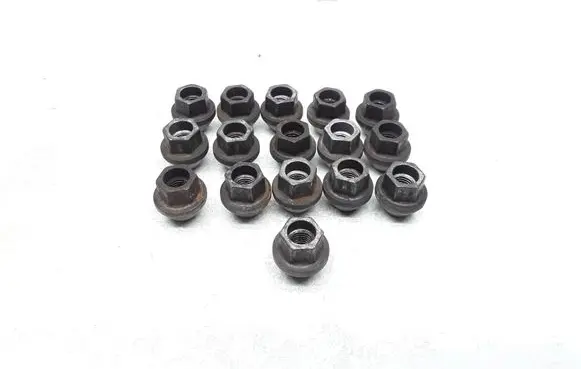 Volvo V40 Nuts/bolts 