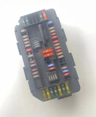 BMW 4 F32 F33 Fuse module 9337879 26102013 19451000001