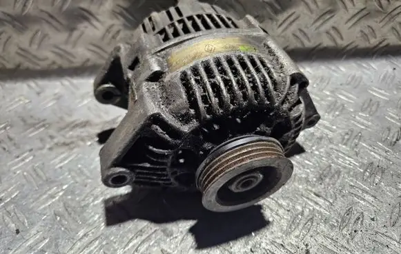 Renault Megane I Generator/alternator 7700424583