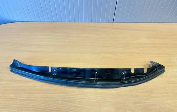 Opel Grandland X Fender end trim YP00128280