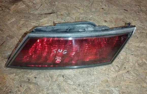 Honda Civic Tailgate rear/tail lights 22616721