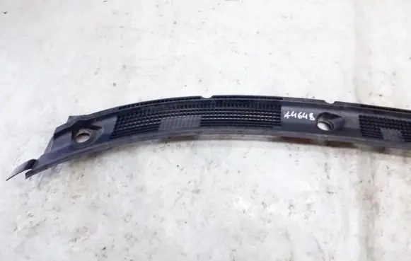 Mitsubishi Space Star Wiper trim mr245565