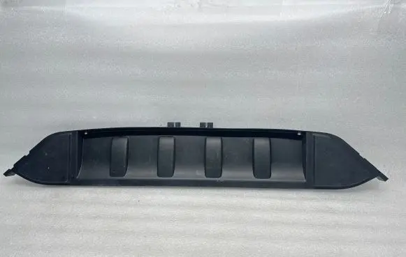 Audi Q7 4L Radiator mount bracket 4L0121285