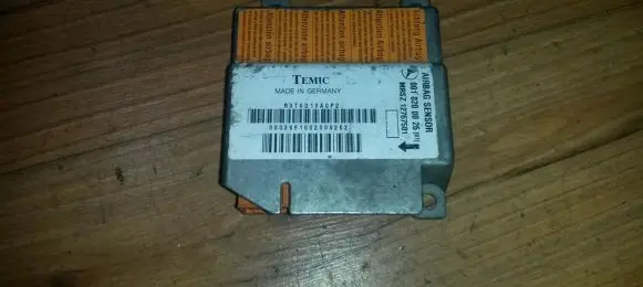 Mercedes-Benz E W210 Airbag control unit/module 0018200026 12767501