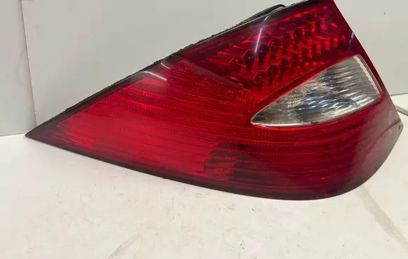 Mercedes-Benz CLS C219 Rear/tail lights A2198200164 427001 427181L
