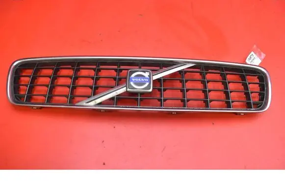 Volvo S40, V40 Front grill 08620116