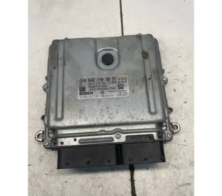 Mercedes-Benz E W211 Engine control unit/module A6421509891 1039614072 0281013391