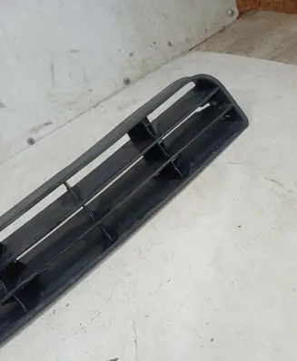 Audi A6 S6 C4 4A Front bumper lower grill 4A0807683 12068