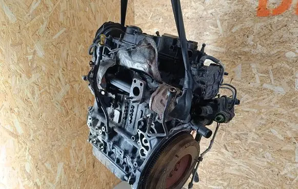 Ford Fiesta Engine AV2Q6007BA
