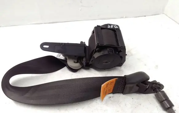 Opel Antara Front seatbelt 0435137