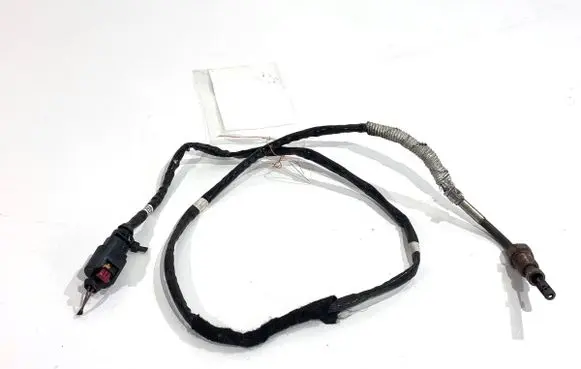 Audi A4 S4 B9 Exhaust gas temperature sensor 04L906088EQ