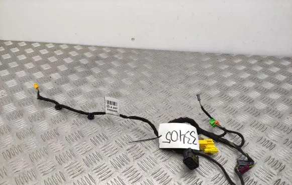 Mercedes-Benz E C207 W207 Front door wiring loom A2075405305