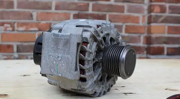 Audi A6 S6 C7 4G Generator/alternator TG15C196
