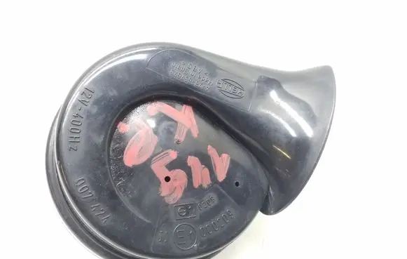 Volkswagen Touareg I Horn signal E1000209