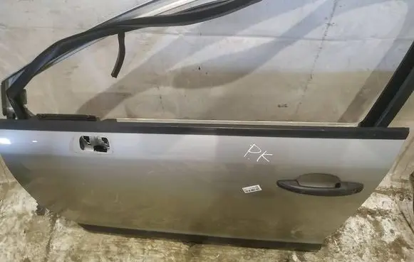 Citroen C4 I Front door glass trim molding