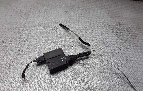 Audi A8 S8 D2 4D Central locking motor 