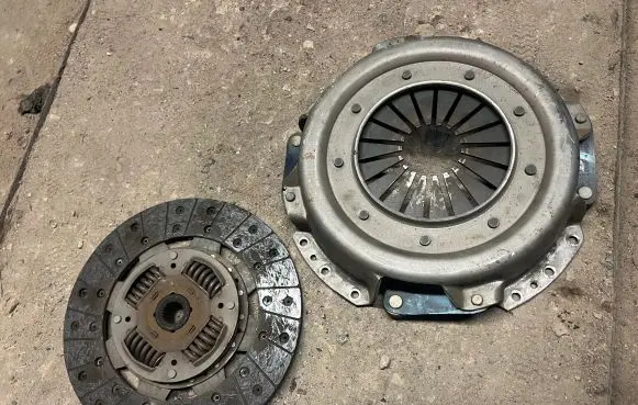 Nissan Patrol Y61 Clutch set kit
