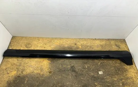 Volvo S90, V90 Sill 31386126