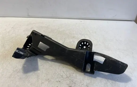 Volkswagen T-Roc Other interior part 5QC864767