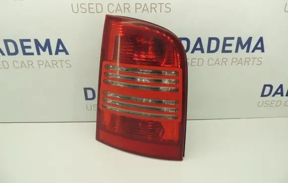 Skoda Octavia Mk1 (1U) Rear/tail lights 1U9945096 1U9945112 D150