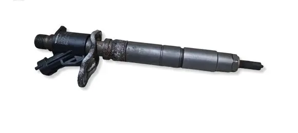 Volvo XC60 Fuel injector 31272690